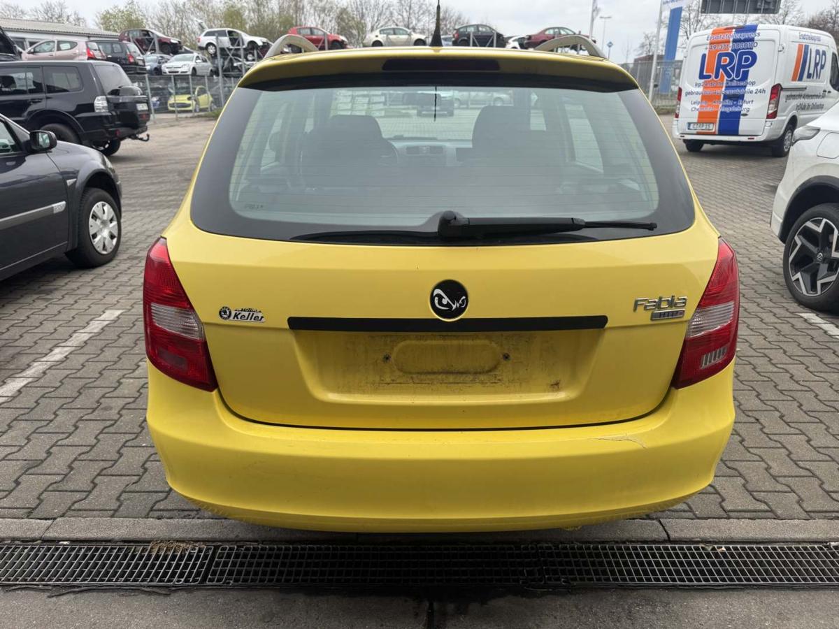 Skoda Fabia 2 original Sto&szlig;stange Stossf&auml;nger hinten LF1F Gelb Kombi Bj.2009